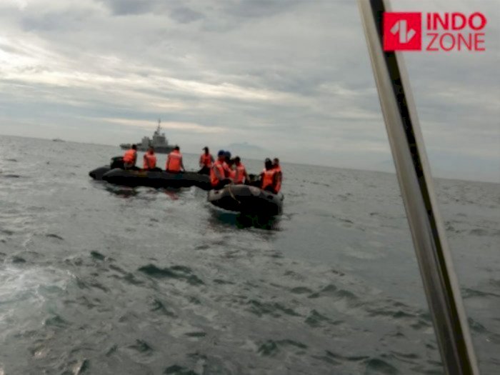 Hari Terakhir Pencarian Korban Jatuhnya Pesawat Sriwijaya Air Terhalang Cuaca Buruk