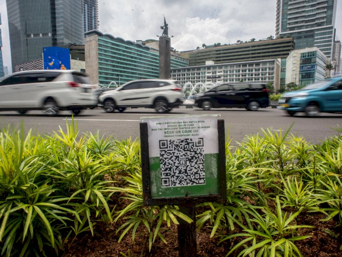 FOTO: QR Code Tanaman di Jalan Protokol Ibu Kota