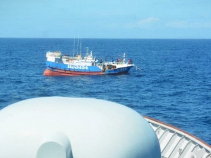 TNI AL Tangkap Kapal Ikan Berbendera Taiwan di Laut Natuna Utara