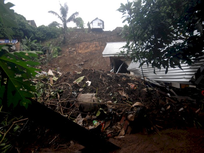 FOTO: Dampak Longsor dan Banjir di Manado