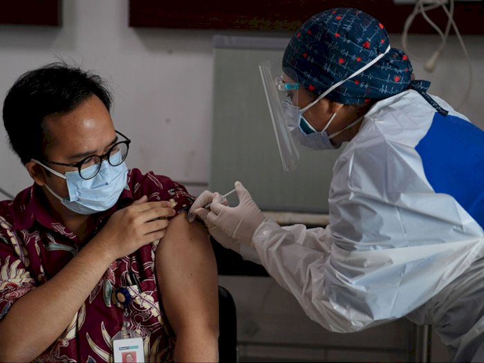 Sampaikan Manfaat Vaksin, Dokter: Bisa Turunkan Angka Penyebaran Covid-19