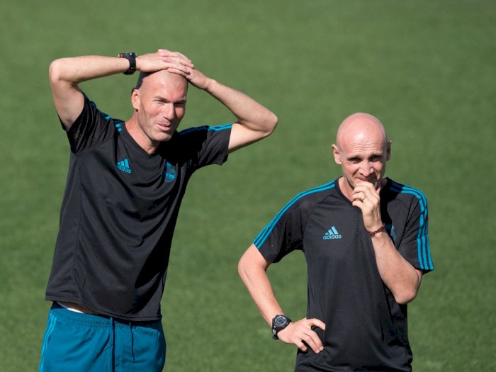 Terpapar COVID-19, Zinedine Zidane Digantikan David Bettoni Sama-sama Berkepala Plontos