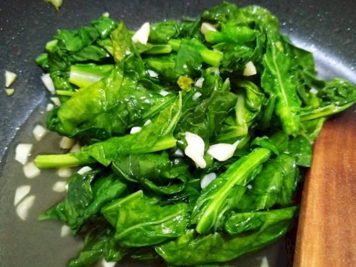 Resep Tumis Sayur Kale untuk Lengkapi Makan Siang Hari Ini
