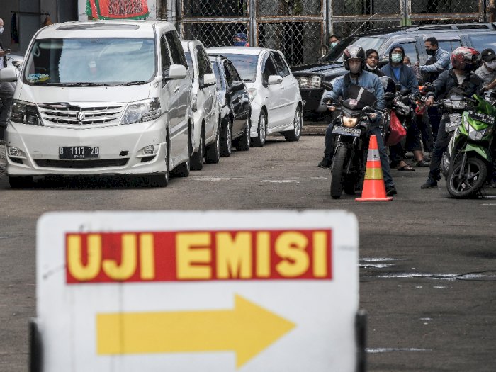 FOTO: Uji Emisi Kendaraan di Jakarta