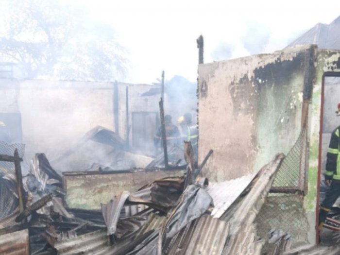 2 Unit Rumah Permanen di Jalan SM Raja Medan Terbakar, Penyebabnya Belum Diketahui