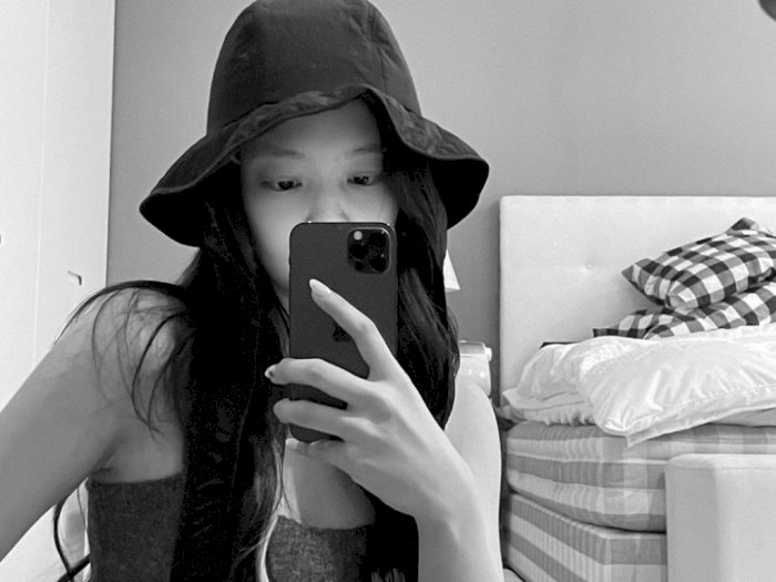 Bikin Netizen Syok, Segini Harga Kasur Milik Jennie BLACKPINK
