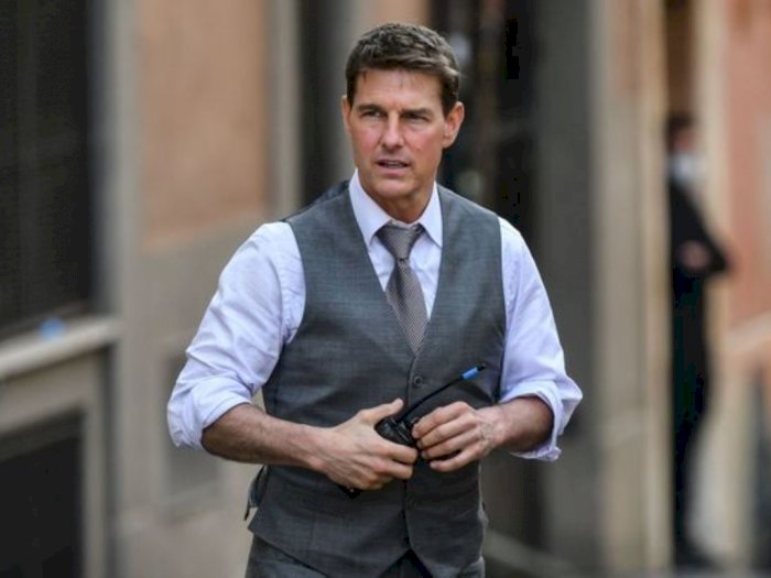 Tom Cruise Nilai Aturan Covid-19 'Mimpi Buruk' karena Menyusahkan Kru Mission Impossible