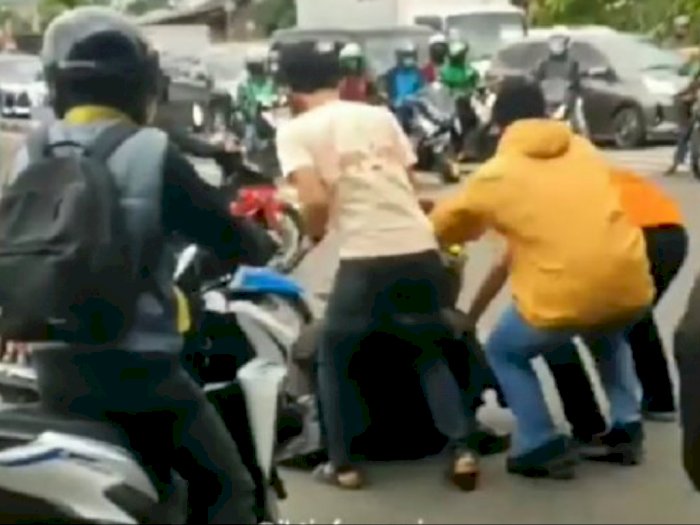Polisi Dalami Asal-usul Air Soft Gun Milik Koboi Viral yang Beraksi di Jakbar