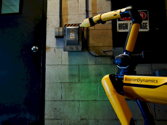 Boston Dynamics Menambahkan 'Lengan' ke Robot Anjing Spot-nya, Bisa Bantu Pekerjaan Rumah