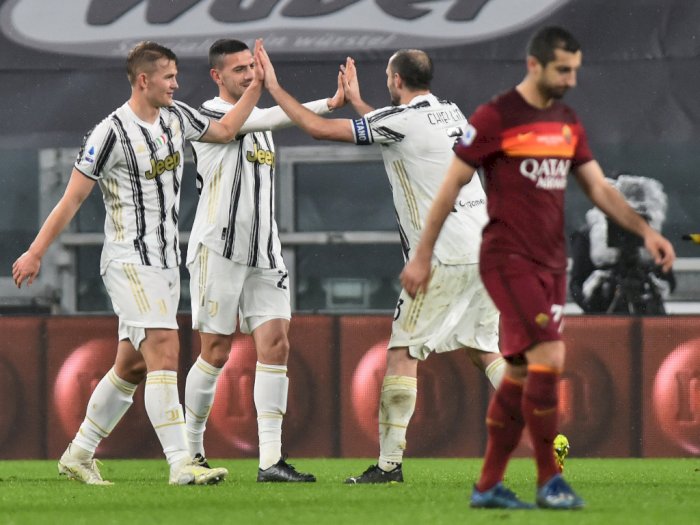 Juventus Naik ke Posisi Ketiga Usai Pecundangi Roma