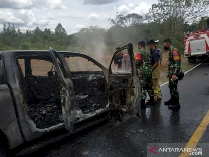 Illegal Logging Libatkan Oknum Aparat, Mobil Petugas Hangus Dibakar usai Bersitegang