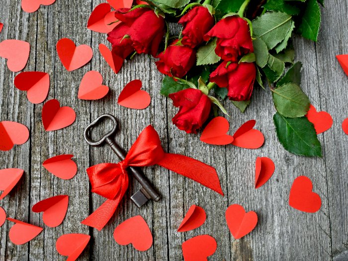 Mawar Merah Diartikan Sebagai Ungkapan Cinta, Fakta atau Mitos?