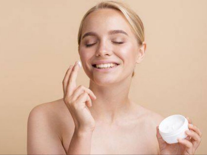 5 Kandungan Skincare yang Membantu Memperkuat Skin Barrier