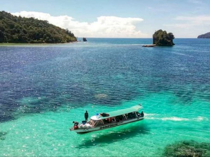 Pulau Kalimantung Tapteng Jadi Destinasi Wisata Favorit Libur Imlek 2021
