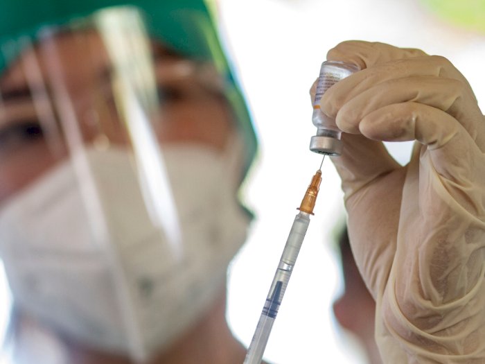 Wagub DKI Minta Warga Tak Perlu Khawatirkan Soal Kepastian Mendapat Vaksin COVID-19