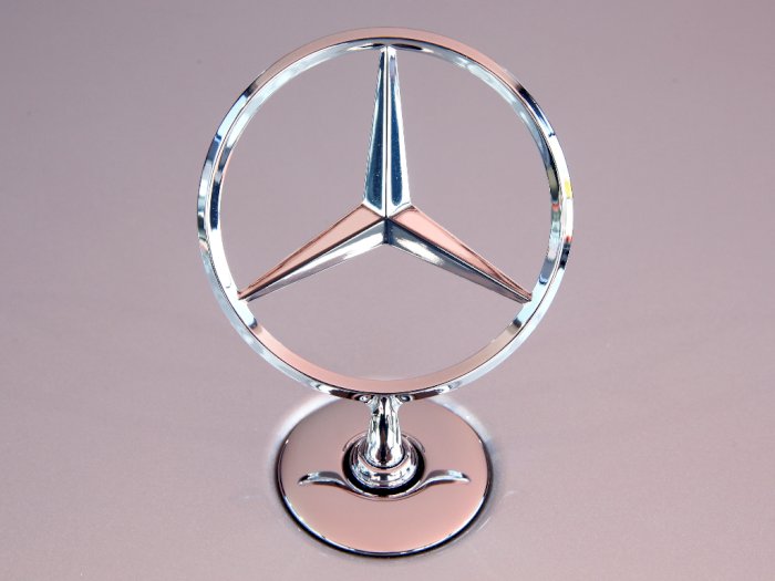 Pabrikan Mercedes-Benz Recall 1,3 Juta Unit Mobilnya, Masalah Sistem Software
