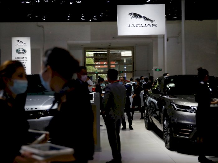 Pabrikan Jaguar-Land Rover Memangkas 2.000 Pekerja Secara Global