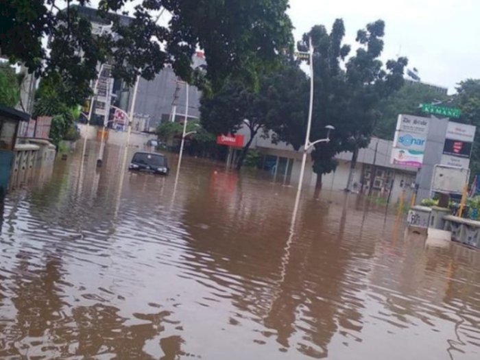 Sejumlah Pemukiman Warga di Jakarta Selatan Terendam Banjir hingga 2 Meter