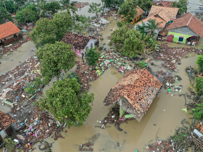 FOTO: Permukiman Warga Terdampak Jebolnya Tanggul Sungai Citarum