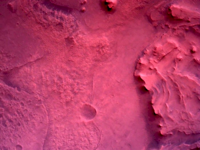 FOTO: NASA Memperlihatkan Bagaimana Permukaan Mars
