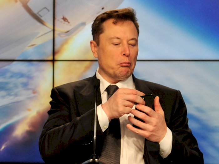Harga Saham Tesla Jatuh, Elon Musk Kehilangan Gelar Orang Terkaya di Dunia