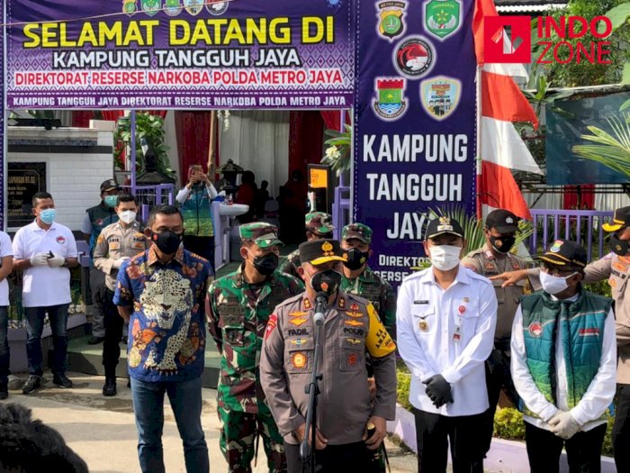 Kapolda Metro Tinjau 2 Kampung Tangguh di Tangerang, Sebut Angka Covid-19 Turun