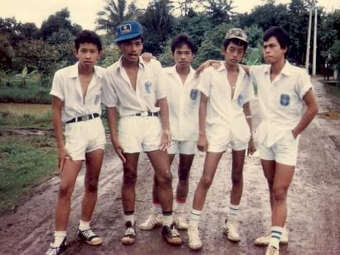 Berita Terkait dengan Potret Lawas Anak Smp Viral | Indozone.id