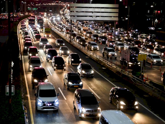 Mobil Usia 10 Tahun Bakal Dilarang Melaju di Jakarta, Begini Tanggapan Pengamat