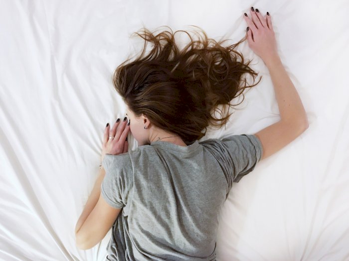 Tidur Dengan Posisi Tengkurap, Boleh atau Tidak? 