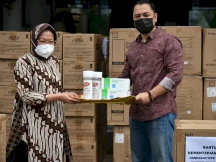 Baru Sempat Serahkan Bantuan Masker ke Surabaya, Begini Penjelasan Mensos Risma