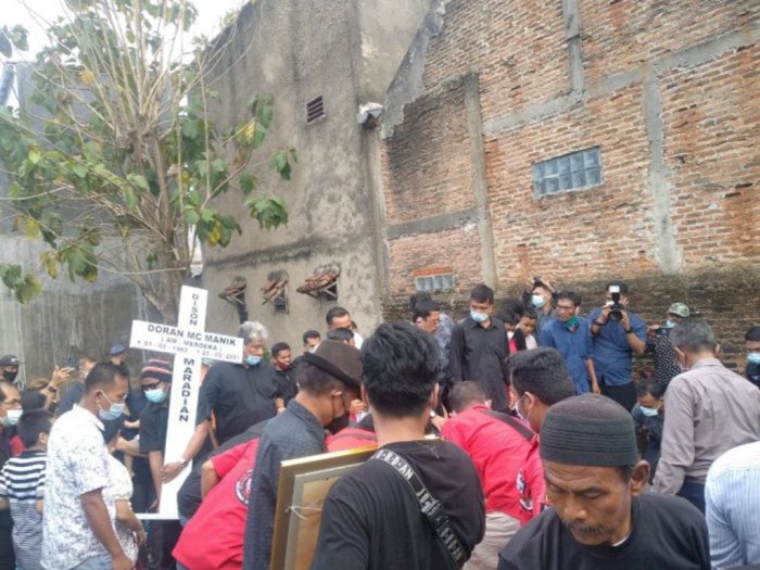 Jenazah Doran Markus, Korban Penembakan Oknum Polisi Dikebumikan di Lampung