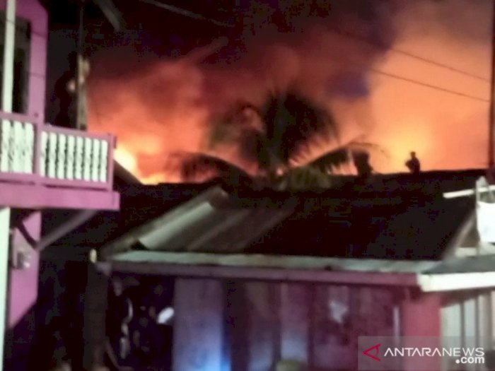 25 Rumah Hangus Terbakar di Pelambuan Banjarmasin karena Arus Pendek, Rugi Miliaran Rupiah