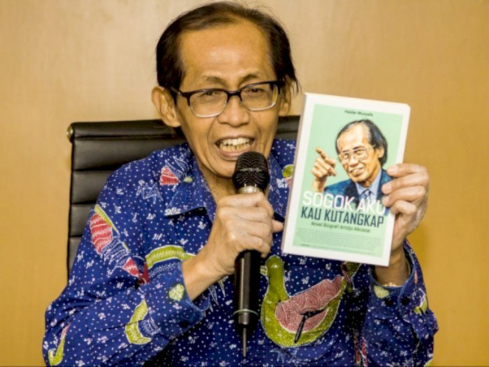 Kenang Artidjo Alkostar, Jokowi: Penegak Hukum yang Berintegritas Tinggi