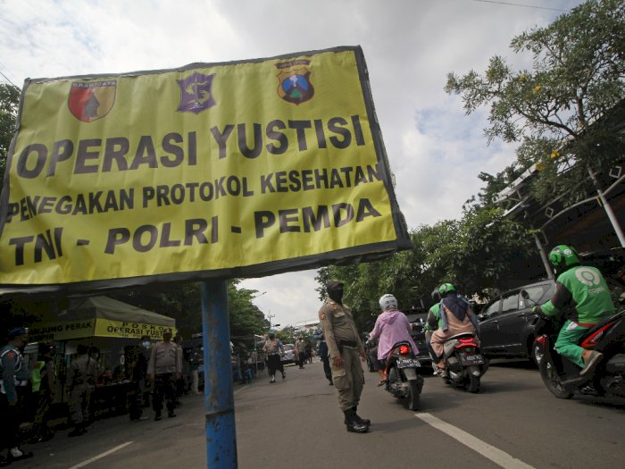 FOTO: Operasi Yustisi Penegakan Prokes COVID-19 di Surabaya