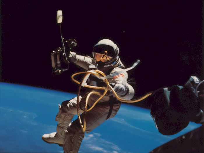 Menguak Cara Astronot Pakai Toilet di Stasiun Luar Angkasa
