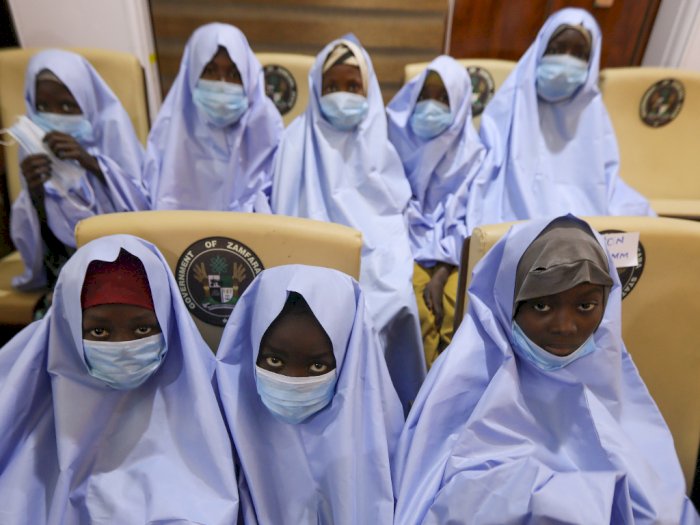 FOTO: 317 Siswi Yang Diculik di Zamfara Nigeria Akhirnya Bebas
