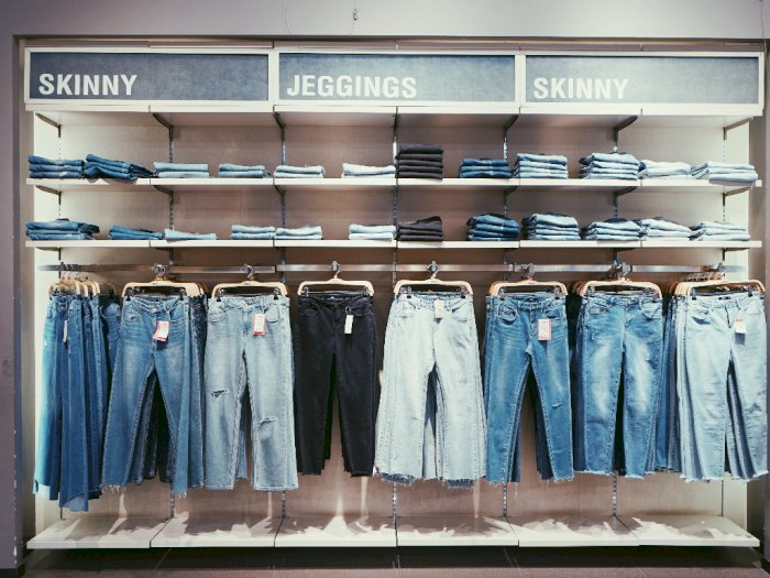 Biar Tak Menyesal, Hindari 3 Kesalahan Ini Saat Beli Celana Jeans Baru