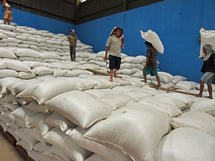 Menjamin Pasokan di Sumut Aman, Bulog Beli 4.800 Ton Beras dari Petani