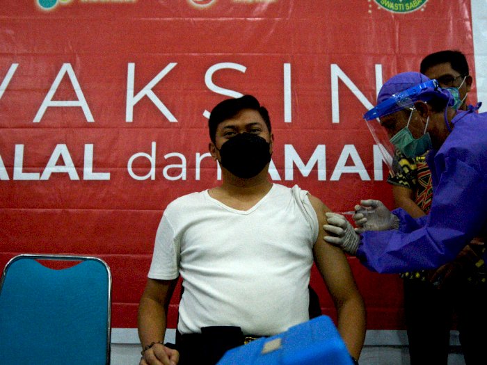 RS Adam Malik Medan Mulai Laksanakan Vaksinasi Covid-19 Untuk Lansia