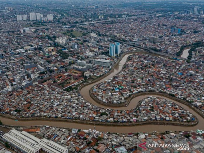 Tersendatnya Normalisasi Sungai di DKI Jakarta Disebut Akibat Mafia Tanah