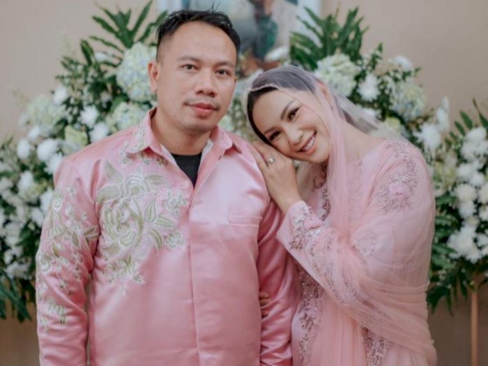 Selamat! Vicky Prasetyo dan Kalina Oktarani Akhirnya Resmi Menikah