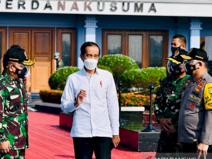 Ke Bali, Presiden Jokowi Tinjau Vaksinasi di Gianyar dan Denpasar