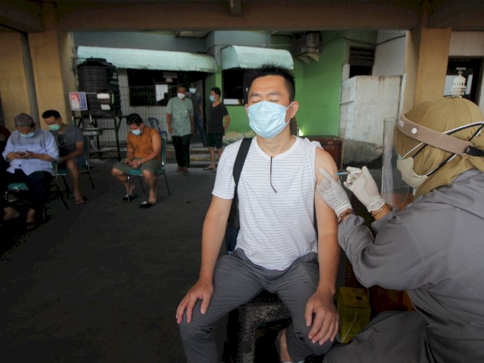 Hasil Survei: Warga DKI Jakarta Paling Ogah Disuntik Vaksin Covid-19, Ini Alasannya