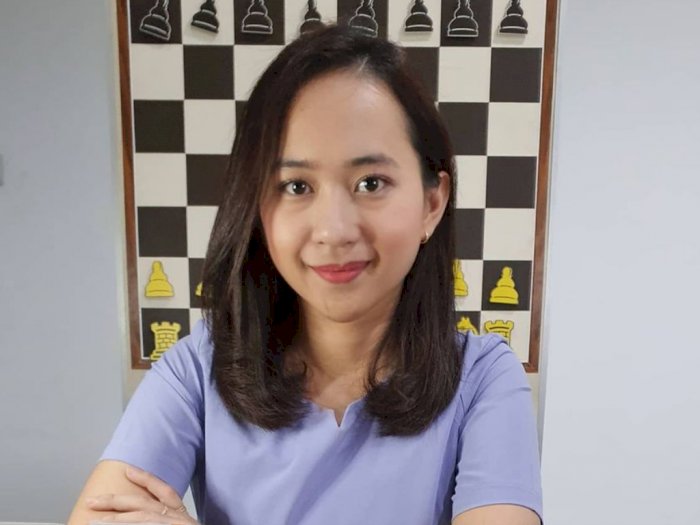 Chelsie Monica, Komentator Laga Catur 'Dewa Kipas' Terima Endorse, Netizen: Anti Blunder 