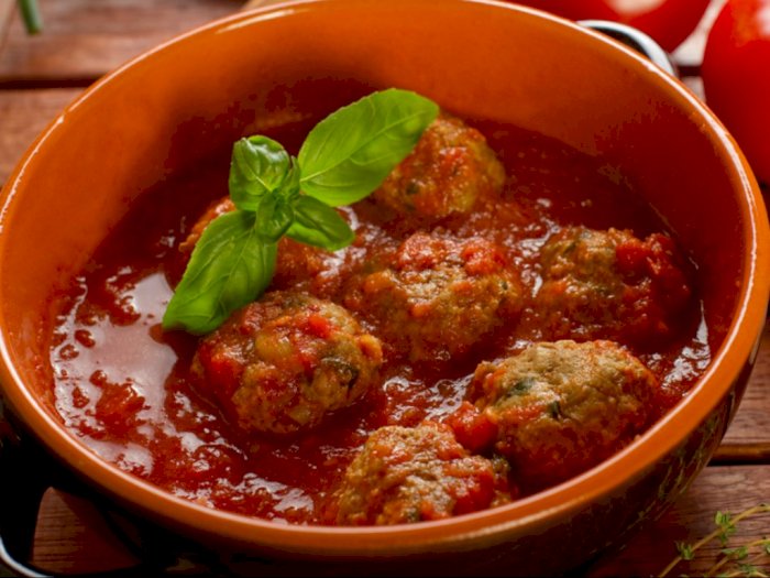 Resep Bola Daging Saus Tomat ala Italia Yang Bisa Kamu Coba di Rumah