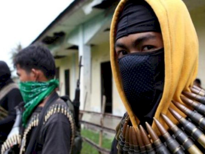Penampakan  Kelompok Teroris Pakai Kalung Peluru Tajam di Leher, Ini Nama Kelompoknya