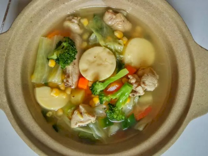 Buat Sup Tofu Ayam Cincang Yuk di Pagi Ini