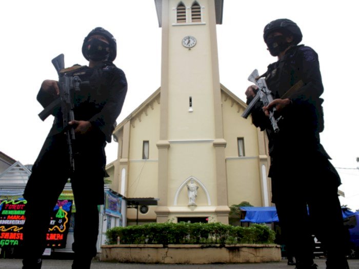 Polri Amankan Perayaan Paskah di Indonesia: Jaga Gereja Hingga Sterilisasi Dilakukan