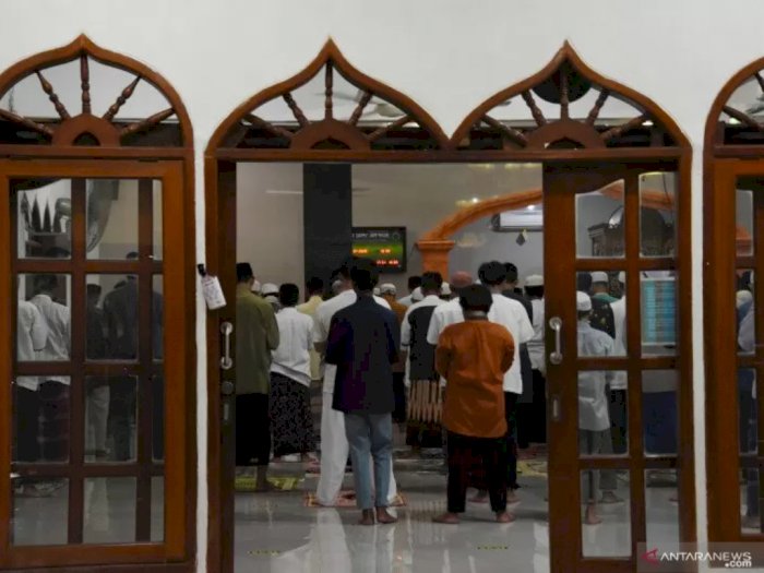 Pemerintah Izinkan Masyarakat Ibadah Ramadhan di Luar Rumah dengan Terapkan Prokes