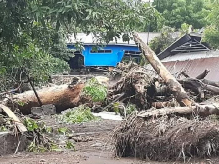Banjir Lahar Dingin di Lembata NTT Tewaskan 11 Orang